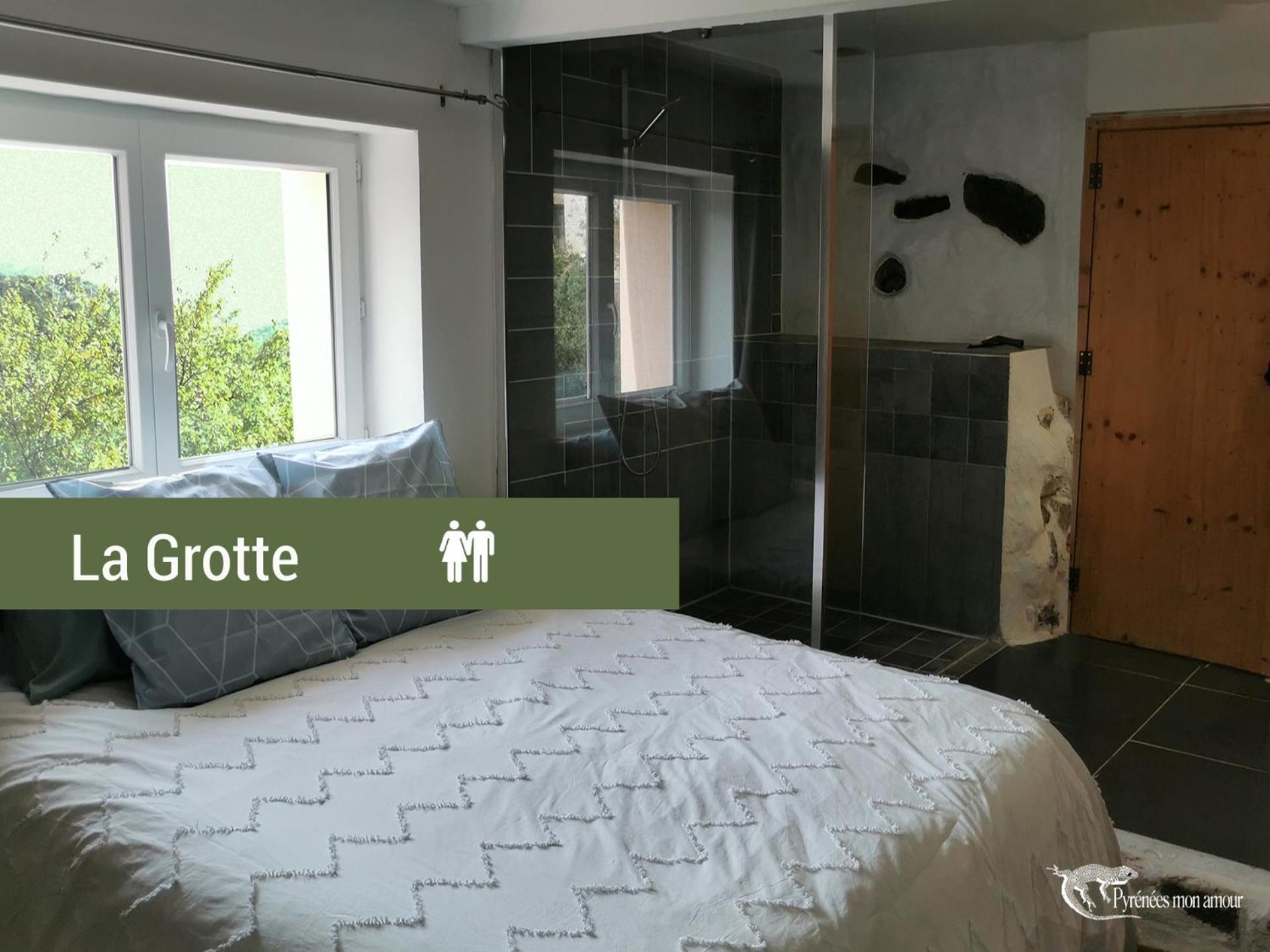 Pyrenees Mon Amour Felluns Room photo